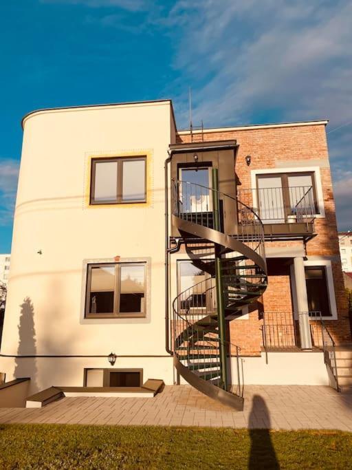 Dvojizbovy Apartman V Blizskom Centre Bardejova Exterior foto